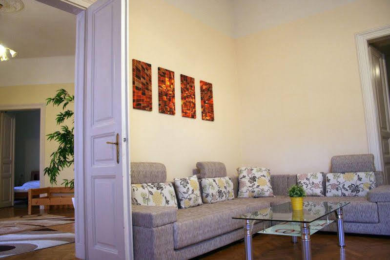 Walking Bed Budapest Downtown Hostel Eksteriør bilde