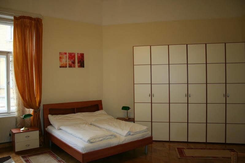Walking Bed Budapest Downtown Hostel Eksteriør bilde